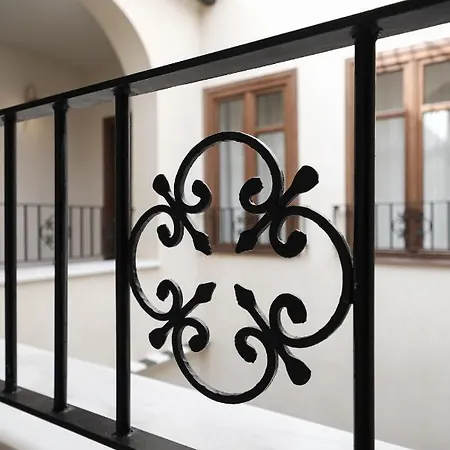 Elegante Apartamento Para 4 Pax Cerca De La Plaza De Espana Apartament Sewilla