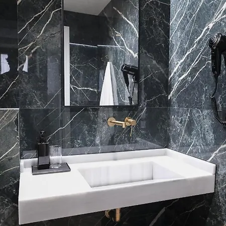 Elegante Apartamento Para 4 Pax Cerca De La Plaza De Espana Apartament Sewilla